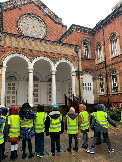 Year 3 visit to Singers Hill Synagogue, 2022